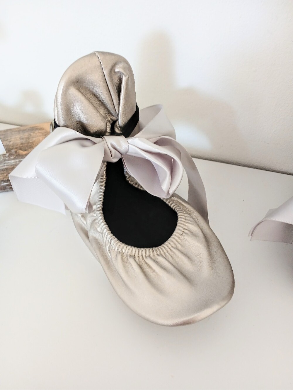 RESCUE FLATS Soft Gold toned / elastic edges  ribbon ties SZ Large  & Size Med